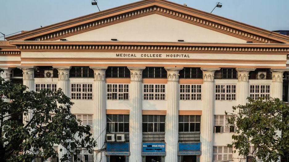 Picture of Calcutta Medical College.